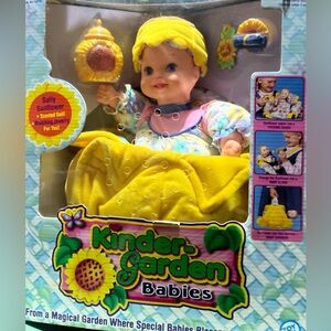 Vintage Collectors KINDER-GARDEN BABIES IN ORIGINAL PACKAGING 1999